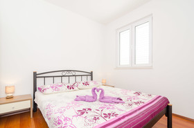 Apartments Ira