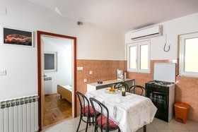 Apartments Klis
