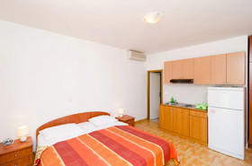Apartments Kusalo Lapad