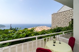 Apartments Lora