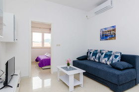 Apartments Maky