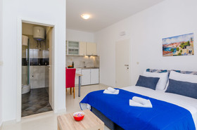 Apartments Maky