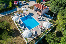 Apartments Mali Paradiso
