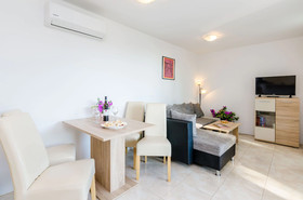 Apartments Maurora