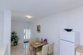 Apartments Maurora