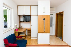 Apartments Miramare & Campara