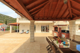 Apartments Mondo