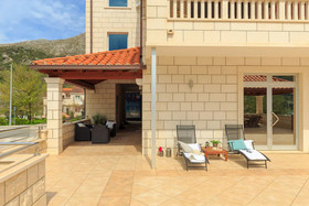 Apartments Mondo