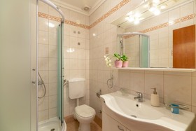 Apartments Mondo