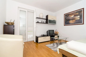 Apartments Mony
