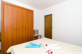 Apartments Mony