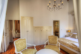 Palmotta Palace
