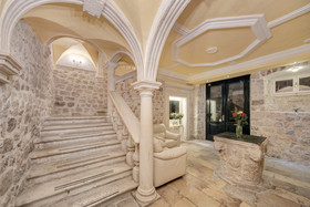 Palmotta Palace