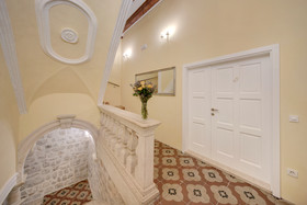 Palmotta Palace
