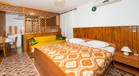 Apartments Perovic