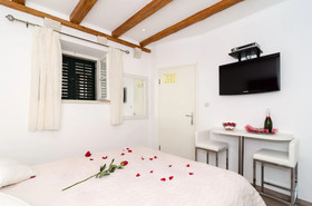 Apartments Raic