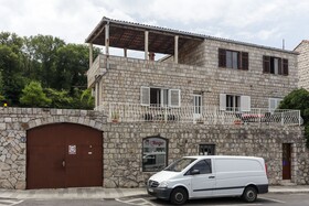 Apartments Sisic