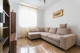 Apartments Tony
