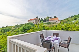 Apartments Villa Dadic