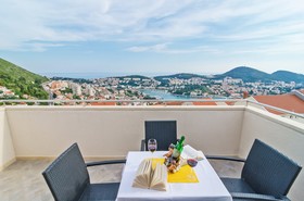 Apartments Villa Dadic