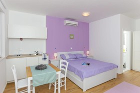 Apartments Villa Karmen