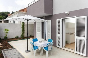 Apartments Villa Karmen