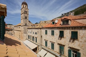 Bota Palace