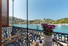 Boutique Villa Root