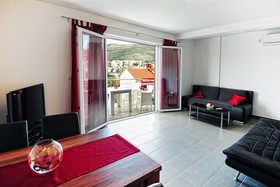 California Apartments