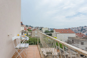 Ellu Apartments
