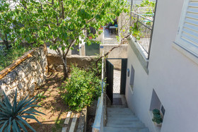 Ellu Apartments
