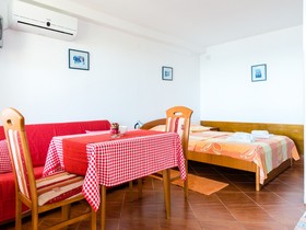 Guesthouse Home Sweet Home