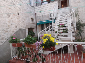 Heart of the City Apartments