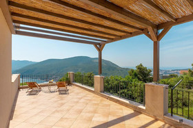Hedera Estate House Hedera