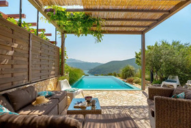 Hedera Estate House Hedera