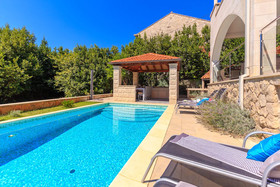 Hedera Estate Villa Hedera X