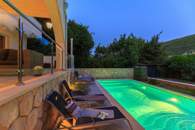 Hedera Estate Villa Hedera X