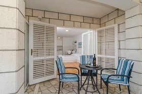 House Apartments Ariva