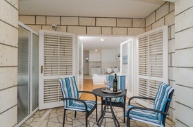 House Apartments Ariva