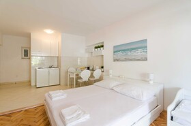 House Apartments Ariva