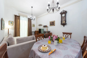 K&L Central Apartments