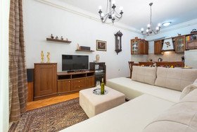 K&L Central Apartments