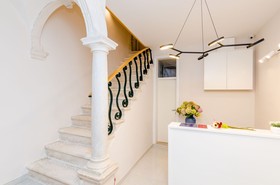 Leonarda Baroque House - Old Town
