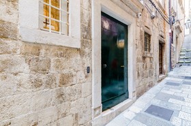 Leonarda Baroque House - Old Town