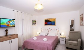 Nika Family Apartments