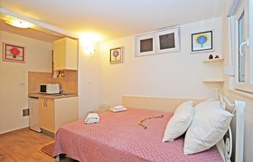 Nika Family Apartments