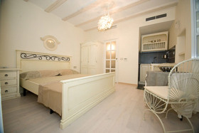 Old Town Ivory Apartments