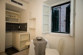Old Town Ivory Apartments