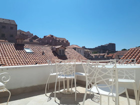 Old Town Ivory Apartments