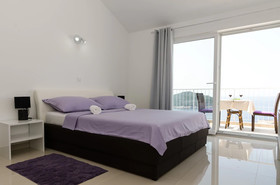 Ploce Apartmani-Luv